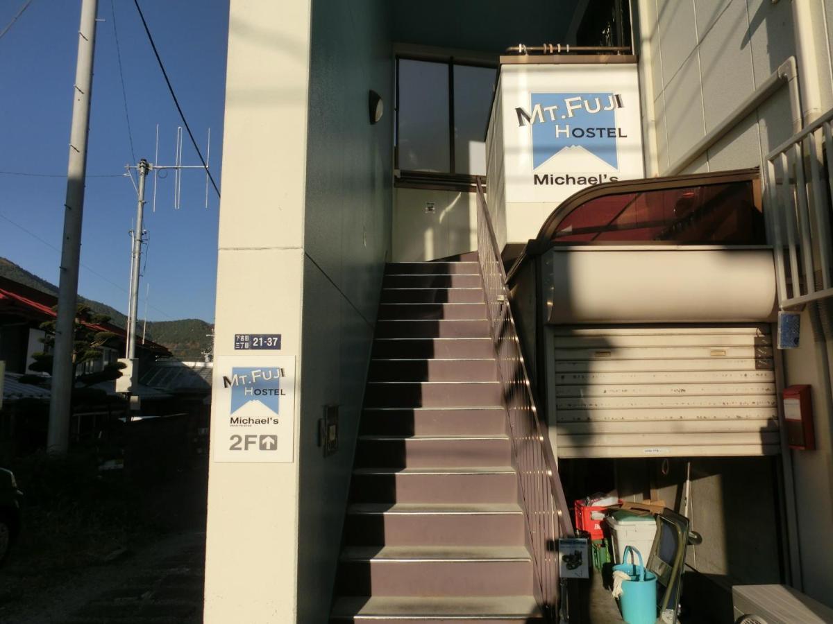 Mt Fuji Hostel Michael'S Fujiyoshida Eksteriør billede
